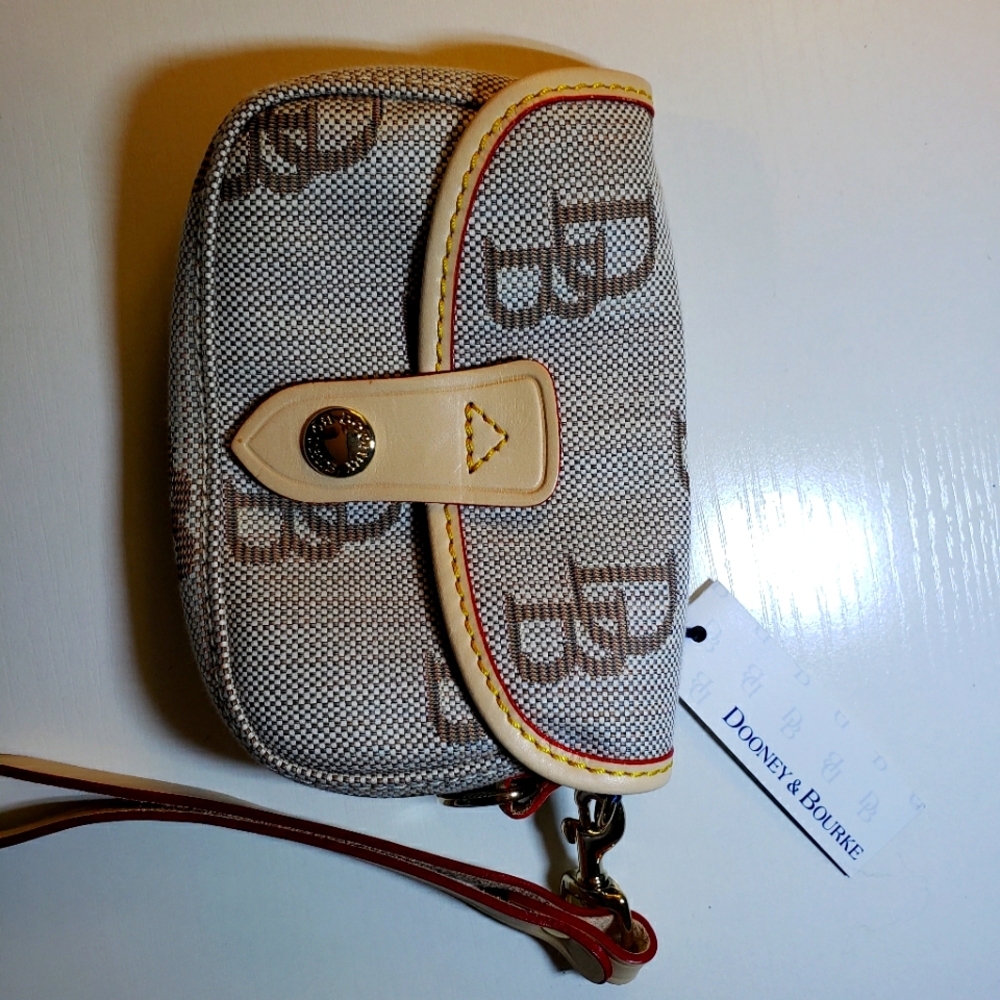 DB Flap Wristlet